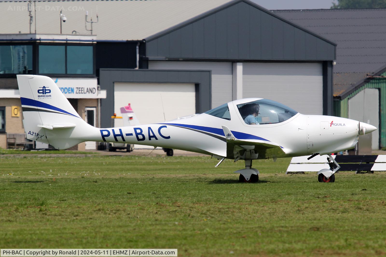 PH-BAC, 2019 Aquila A211GX C/N AT01-100C-364, at ehmz
