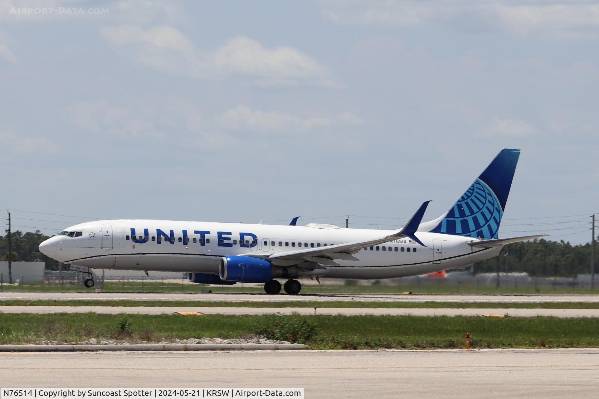 N76514, 2008 Boeing 737-824 C/N 31626, United Flight 2344 departs Runway 6 at Southwest Florida International Airport enroute to Washington-Dulles International Airport