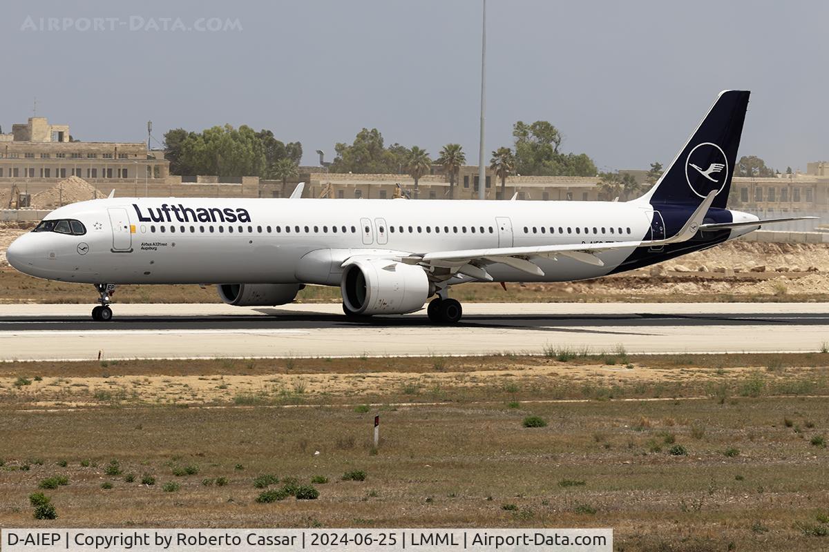 D-AIEP, Airbus 321-271NX C/N 11027, Runway 13