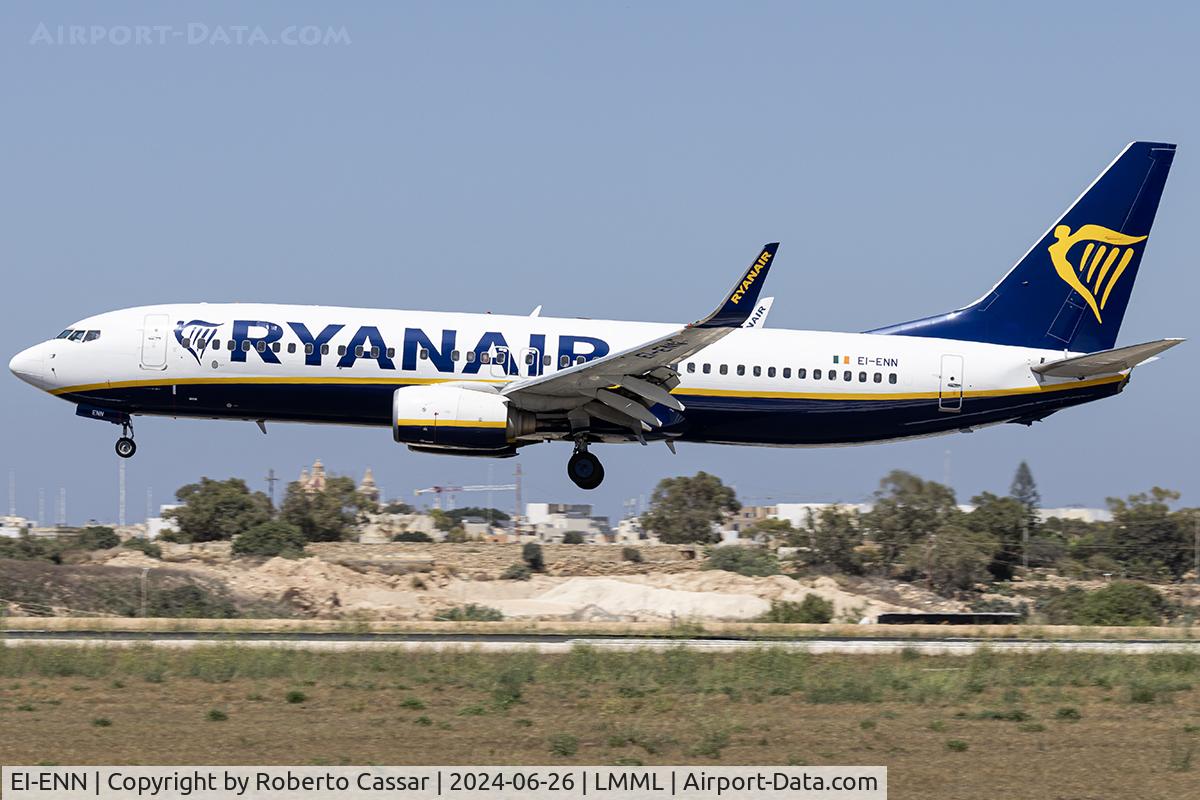 EI-ENN, 2010 Boeing 737-8AS C/N 35036, Runway 31
