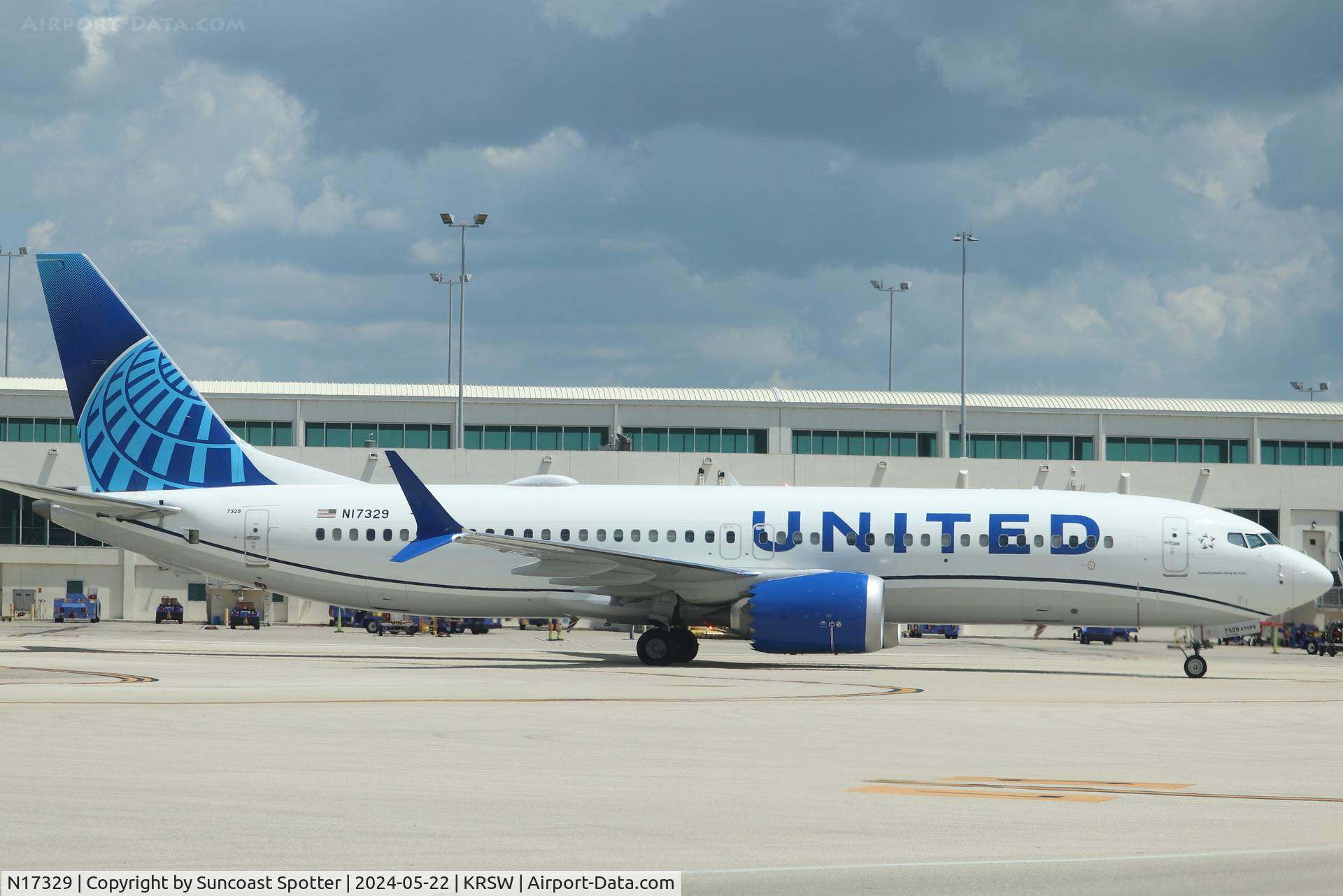 N17329, 2023 Boeing 737 Max 8 C/N 67581, United Flight 1224 sits at Gate D6 at Southwest Florida International Airport preparing for flight to Newark-Liberty International Airport