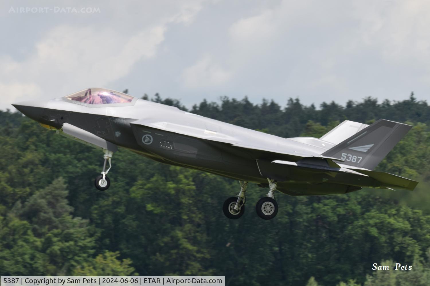 5387, 2020 Lockheed Martin F-35A Lightning II C/N AM-26, 5387 at Ramstein.