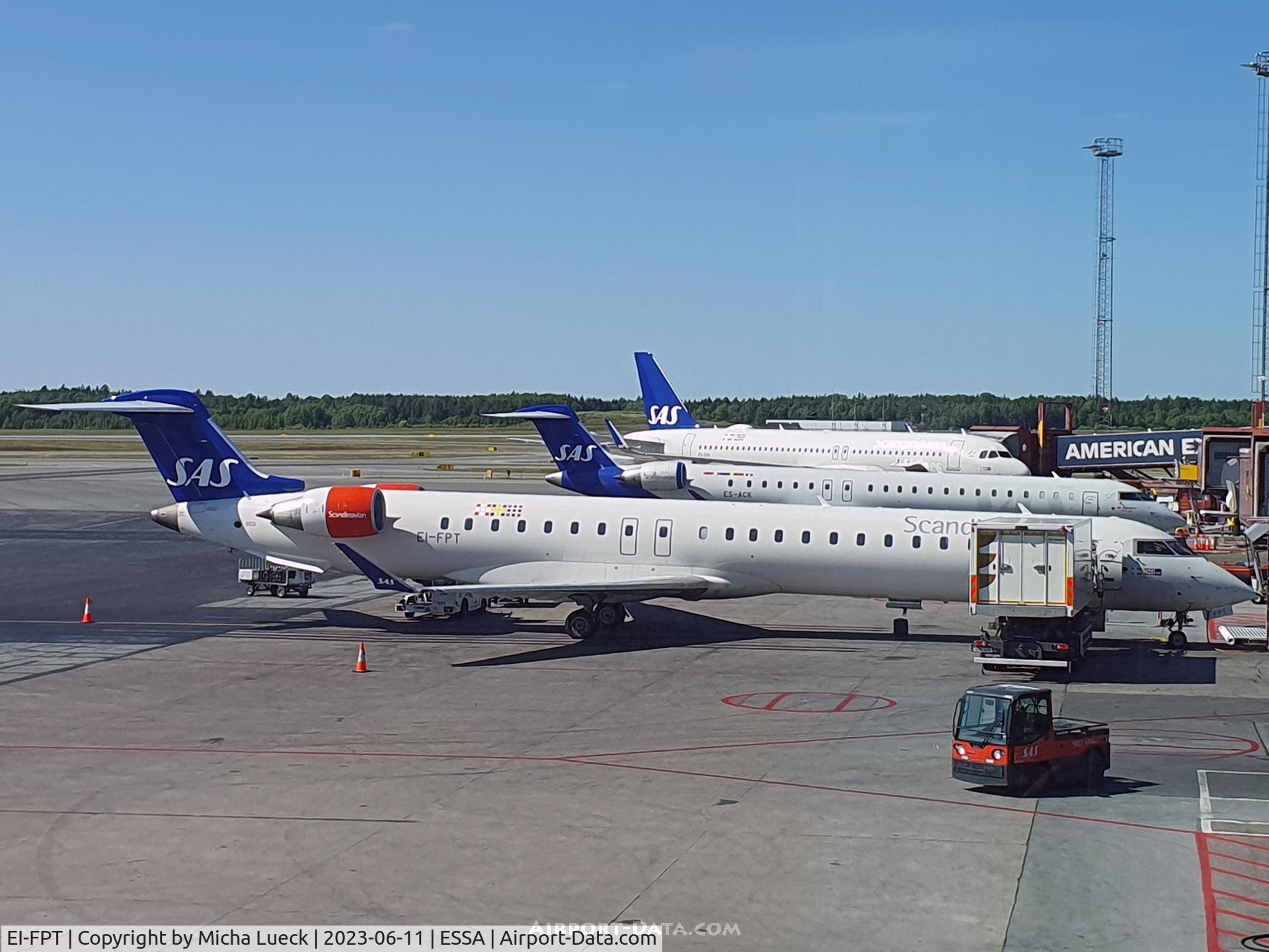 EI-FPT, 2017 Bombardier CRJ-900LR (CL-600-2D24) C/N 15438, Blue skies in Stockholm