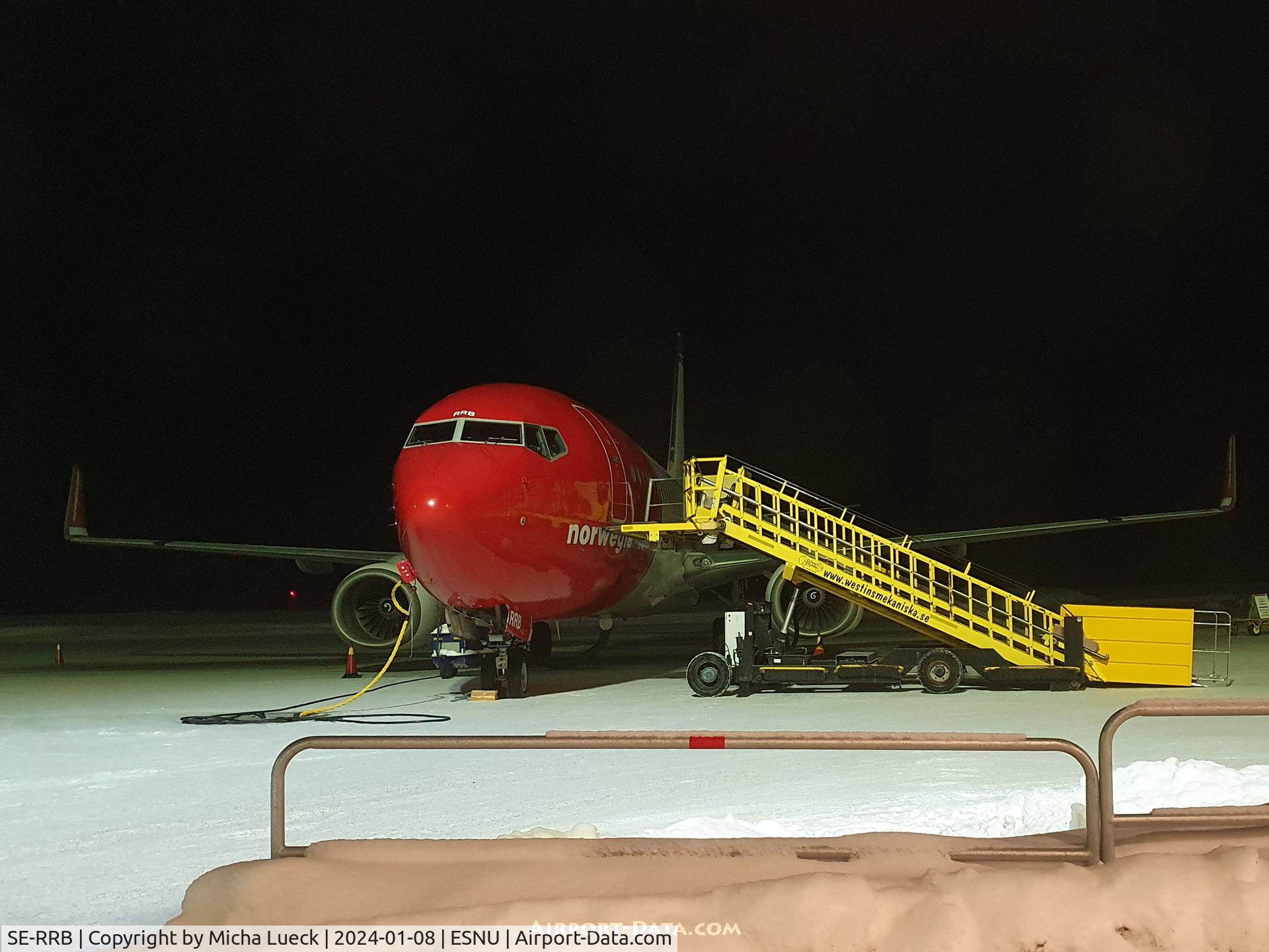 SE-RRB, 2009 Boeing 737-8JP C/N 39163, At Umeå