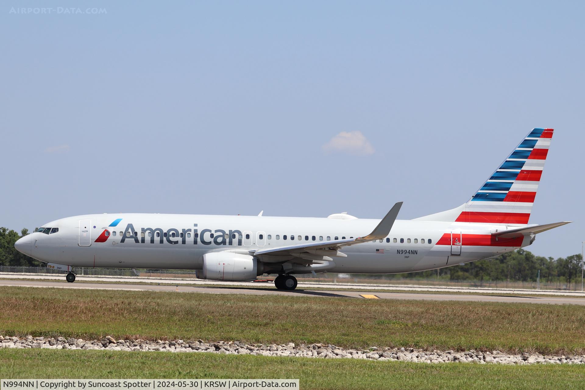 N994NN, 2016 Boeing 737-823 C/N 33248, American Flight 2515 taxis at Southwest Florida International Airport prior to flight to Chicago-O’Hare International Airport