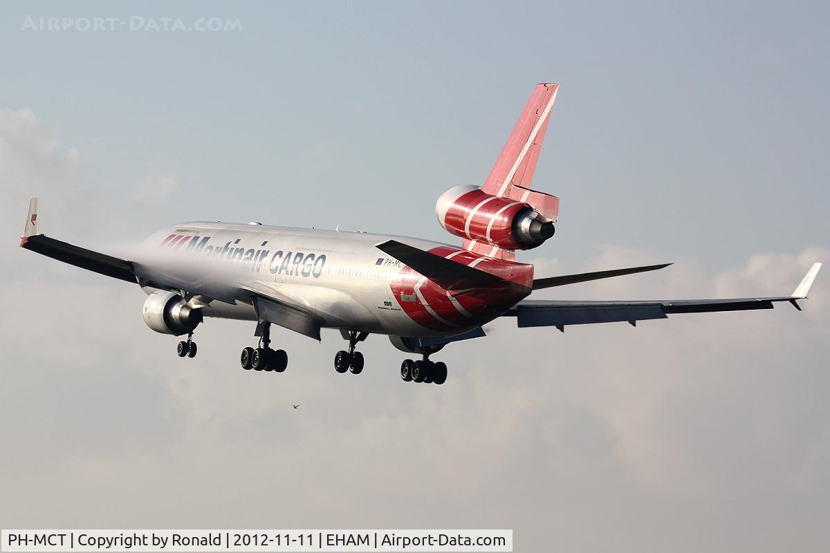 PH-MCT, 1995 McDonnell Douglas MD-11F C/N 48629, at eham