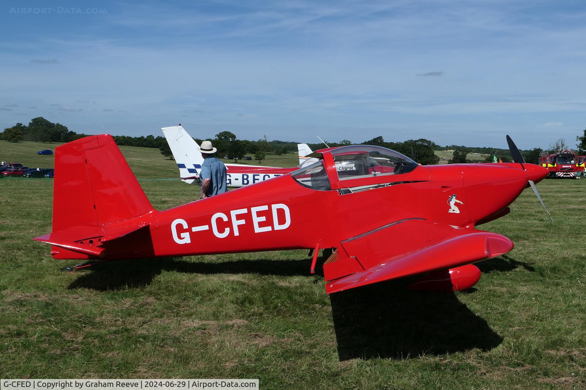 G-CFED, 2008 Van's RV-9 C/N PFA 320-14414, Parked at Hevenigham Hall.