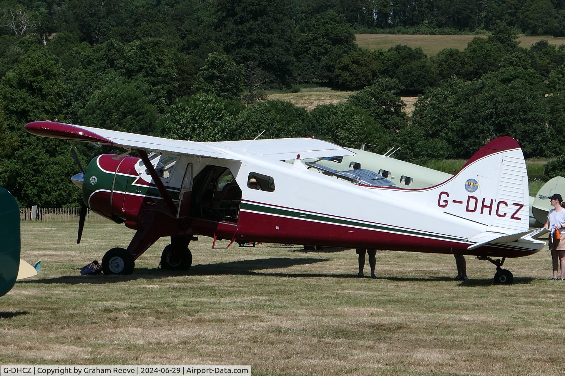 G-DHCZ, 1960 De Havilland Canada DHC-2 Beaver AL.1 C/N 1442, Parked at Hevenigham Hall.