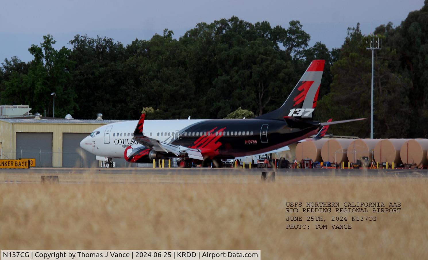 N137CG, 1995 Boeing 737-3H4 C/N 27700, Coulson Air Tanker 737-70 N137CG at Redding CA USA USFS Northern California Operations AAB. This jet was used on the Apache Fire this date in Oroville CA area