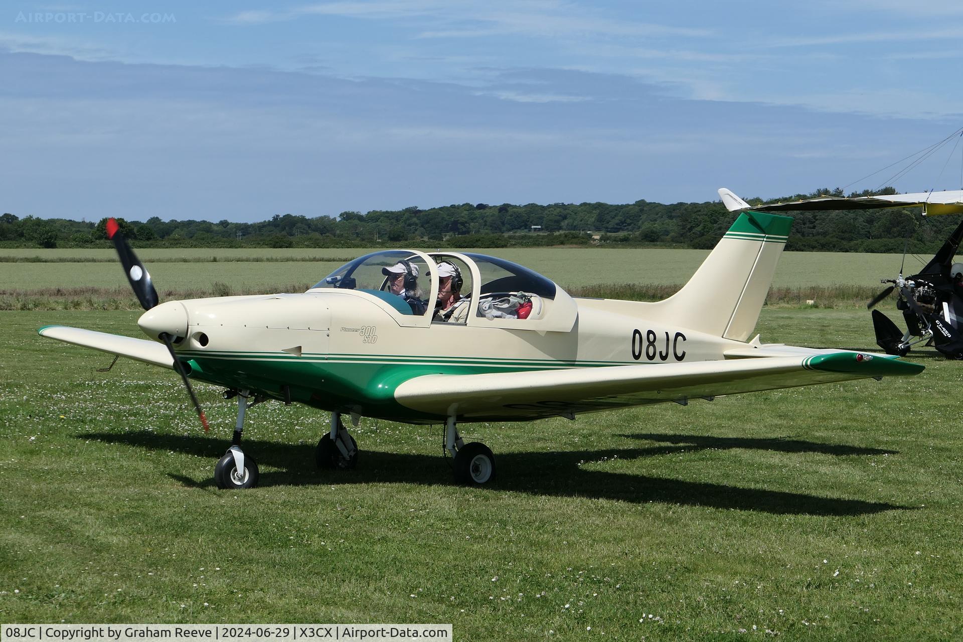 08JC, Alpi Aviation Pioneer 300 STD C/N Not found 08-JC, Just landed at Northrepps.