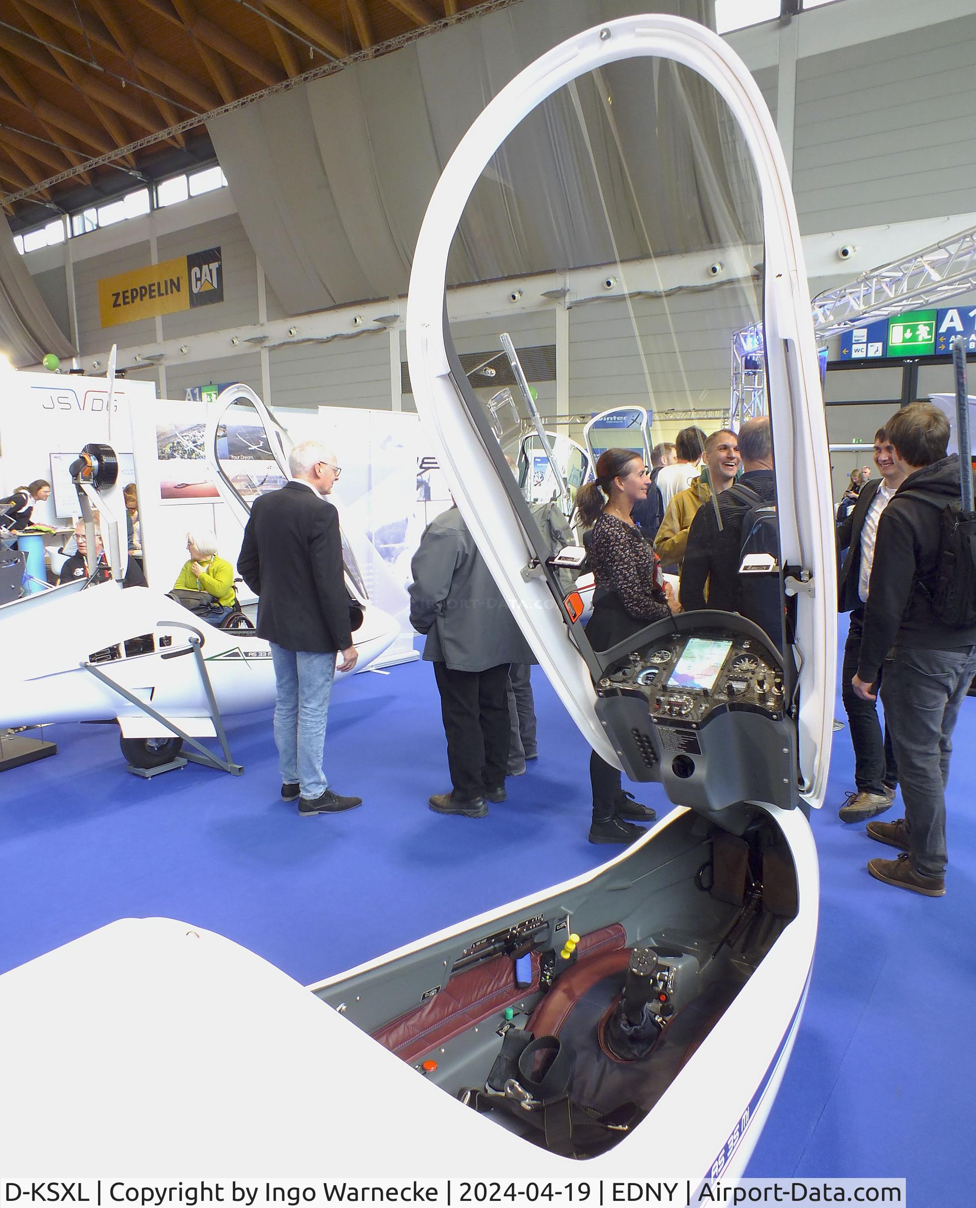 D-KSXL, 2024 Schleicher AS-35 Mi C/N not found_D-KSXL, Schleicher AS-35 Mi (wings dismounted) at AERO 2024, Friedrichshafen #c