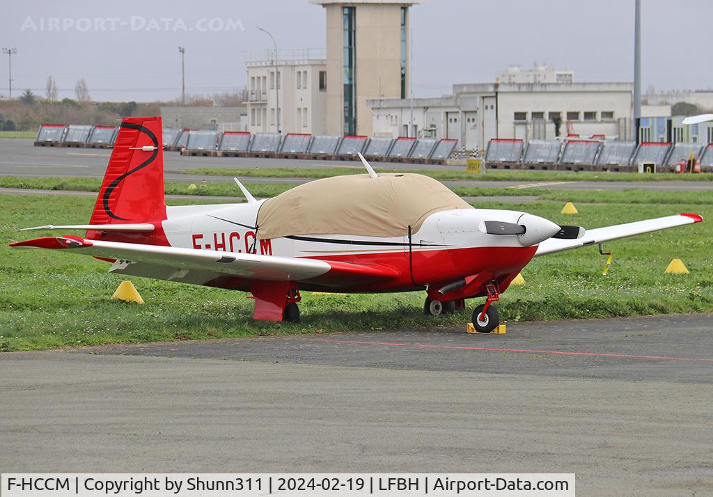 F-HCCM, Mooney M20J 201 MSE 201 C/N 24-3170, Parked...