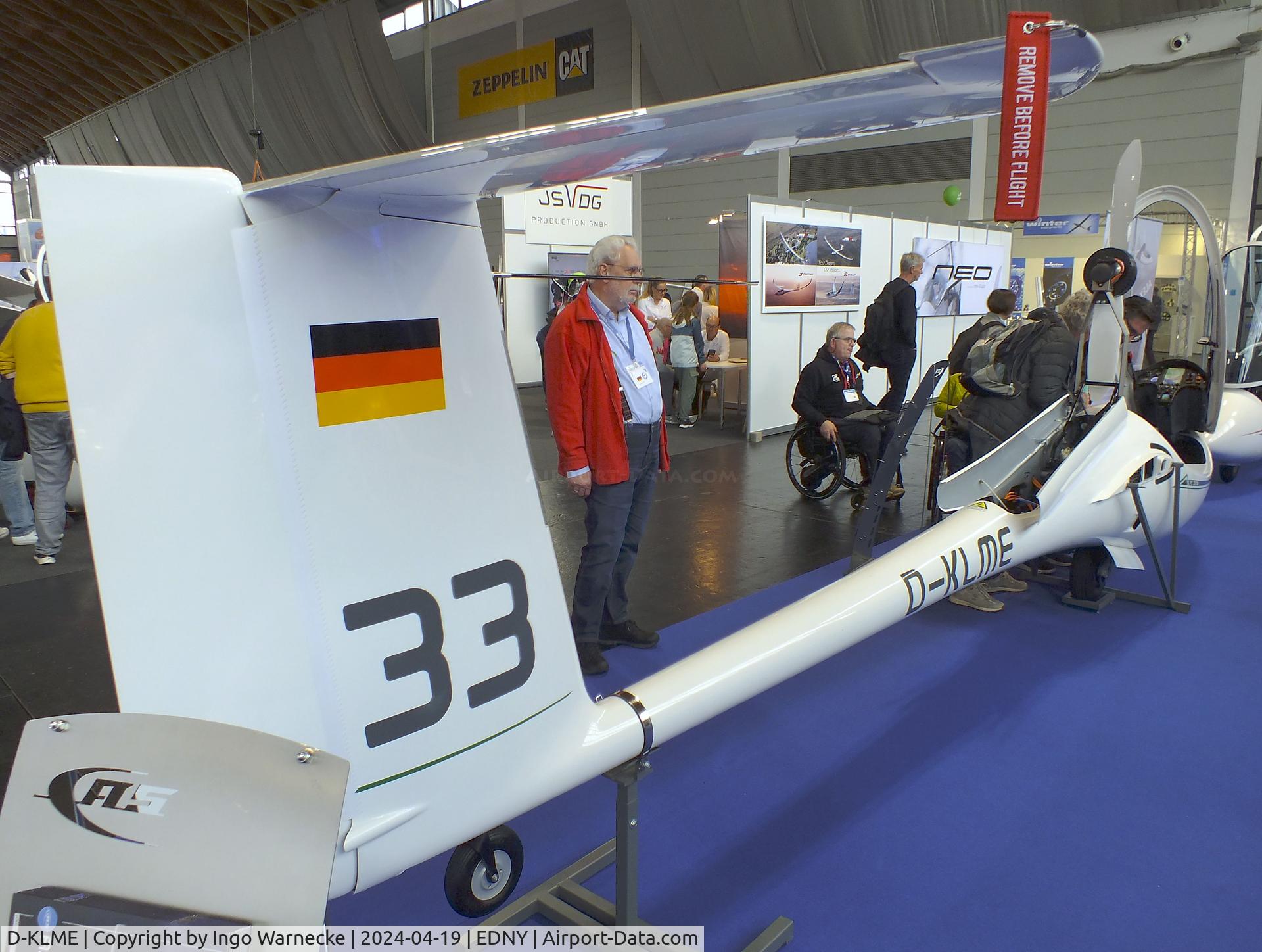 D-KLME, 2022 Schleicher AS-33 Me C/N 33501, Schleicher AS-33 Me (wings / tailplane dismounted) at AERO 2024, Friedrichshafen