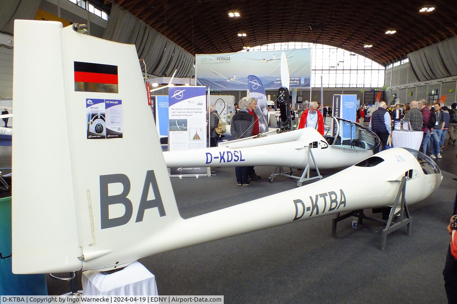 D-KTBA, Schempp-Hirth Discus 2C FES C/N not found_D-KTBA, Schempp-Hirth Discus 2C FES with electric motor (FES, front electric sustainer) (wings / tailplane dismounted) at AERO 2024, Friedrichshafen