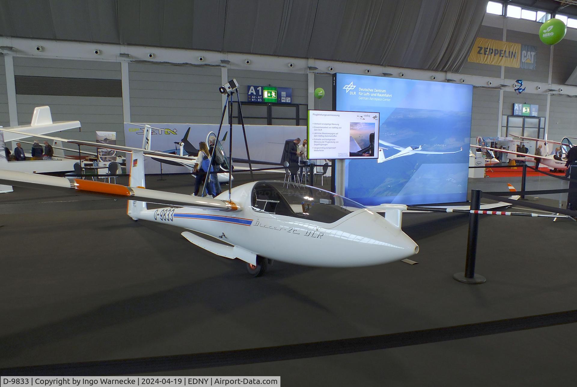 D-9833, Schempp-Hirth Discus 2c-DLR C/N 1, Schempp-Hirth Discus 2c-DLR research glider of DLR at the AERO 2024, Friedrichshafen