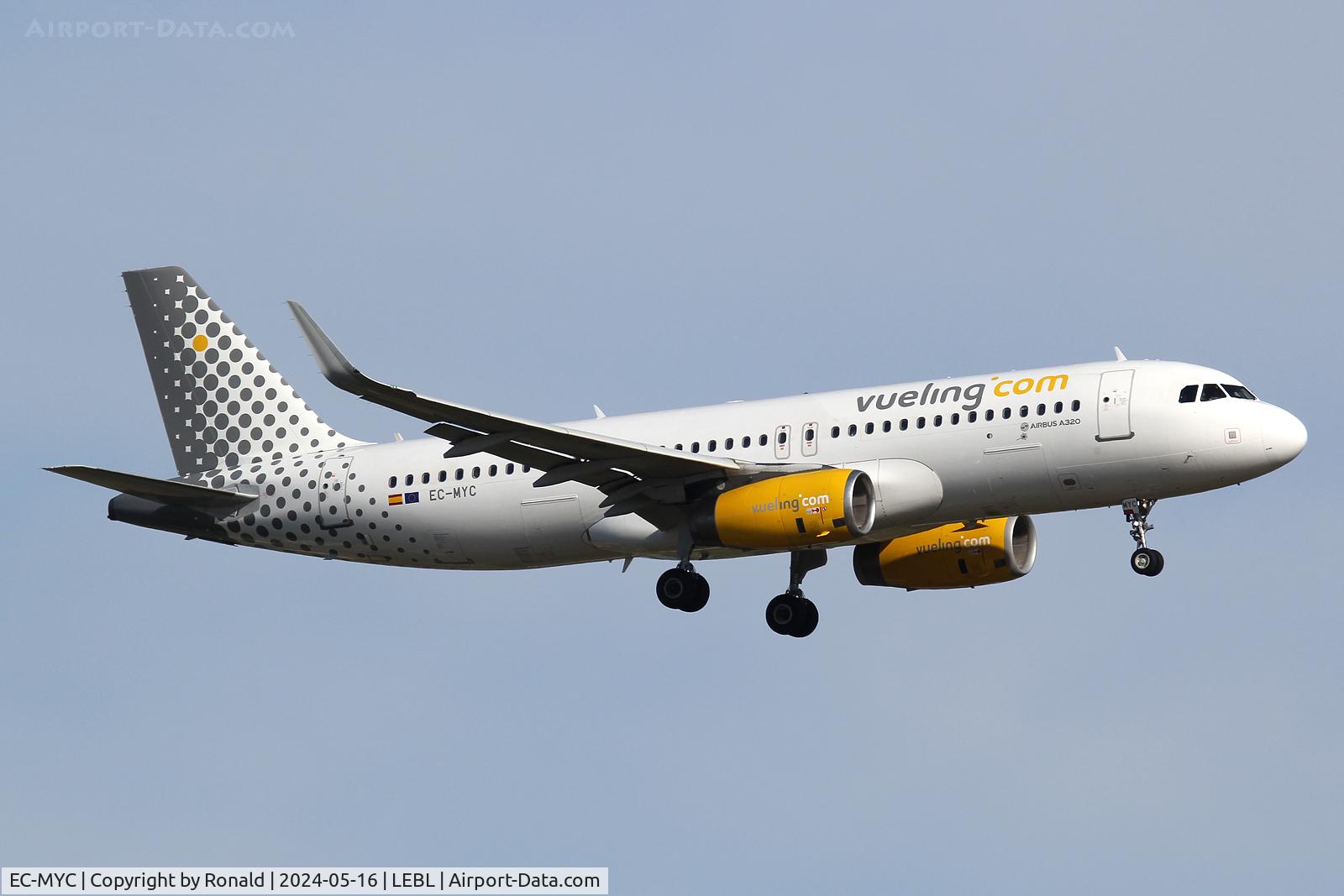 EC-MYC, 2018 Airbus A320-232 C/N 8238, at bcn