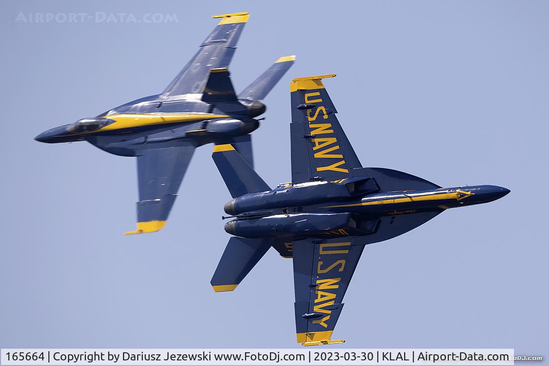 165664, Boeing F/A-18E Super Hornet C/N 1513/E018, F/A-18E Super Hornet 165664 C/N 1488 from Blue Angels Demo Team  NAS Pensacola, FL