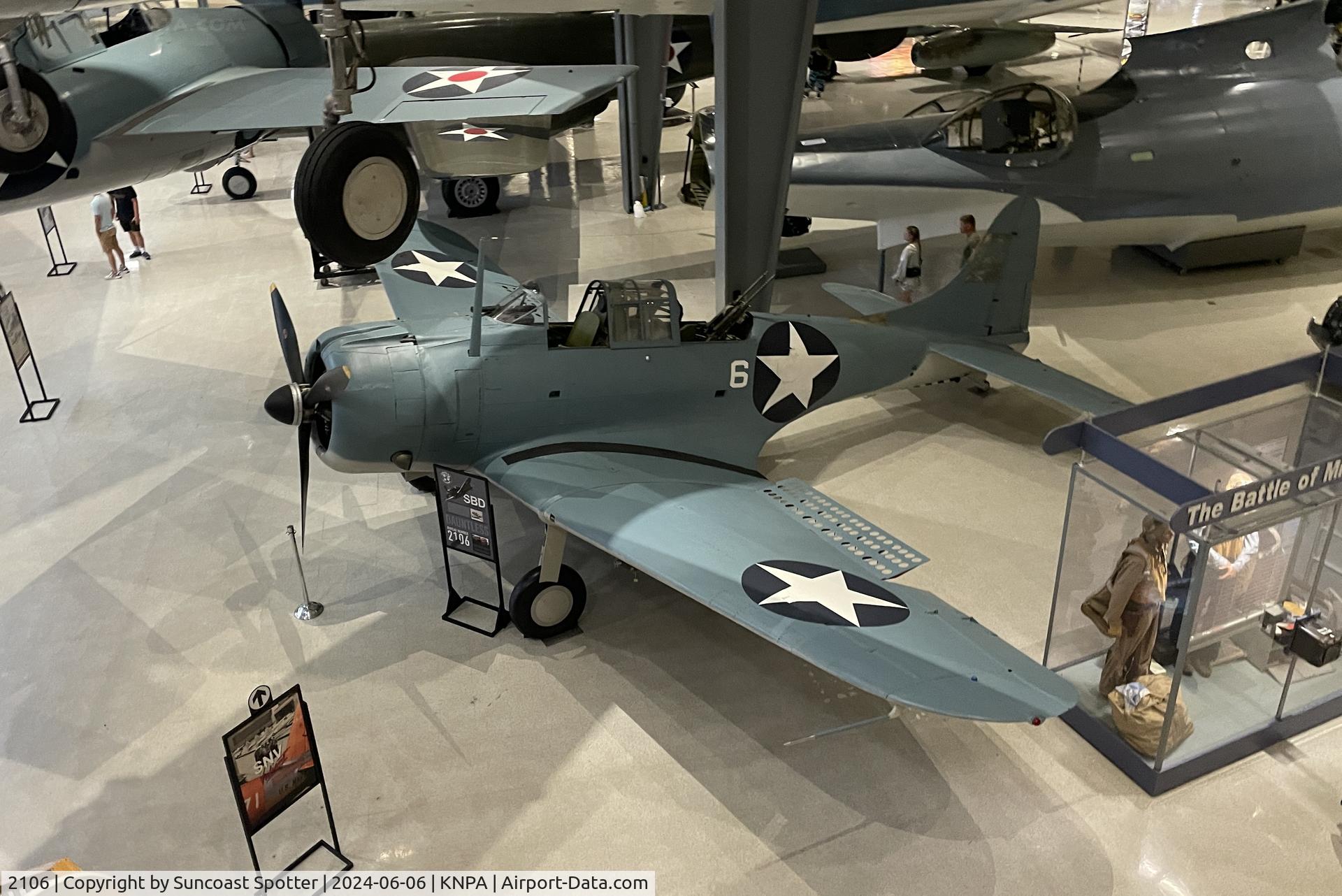 2106, 1940 Douglas SBD-2 Dauntless C/N 632, An US Navy SBD Dauntless from Bombing Squadron 2B on the USS Lexington sits on display at the National Naval Aviation Museum