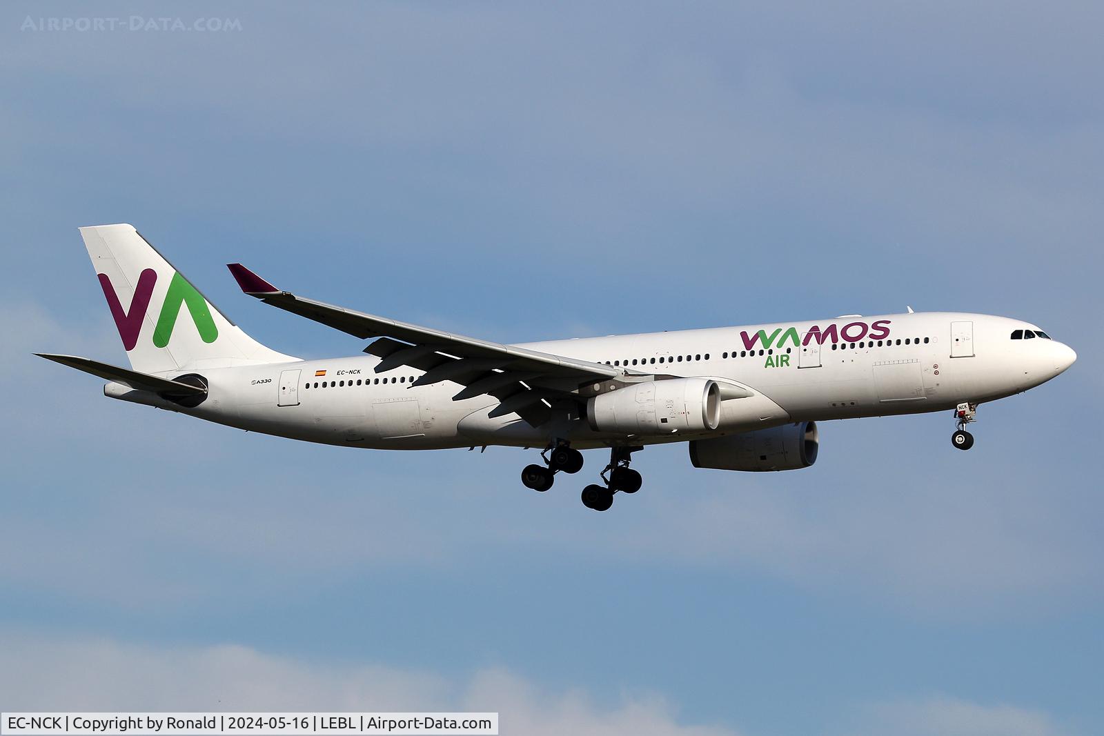 EC-NCK, 2007 Airbus A330-243 C/N 840, at bcn