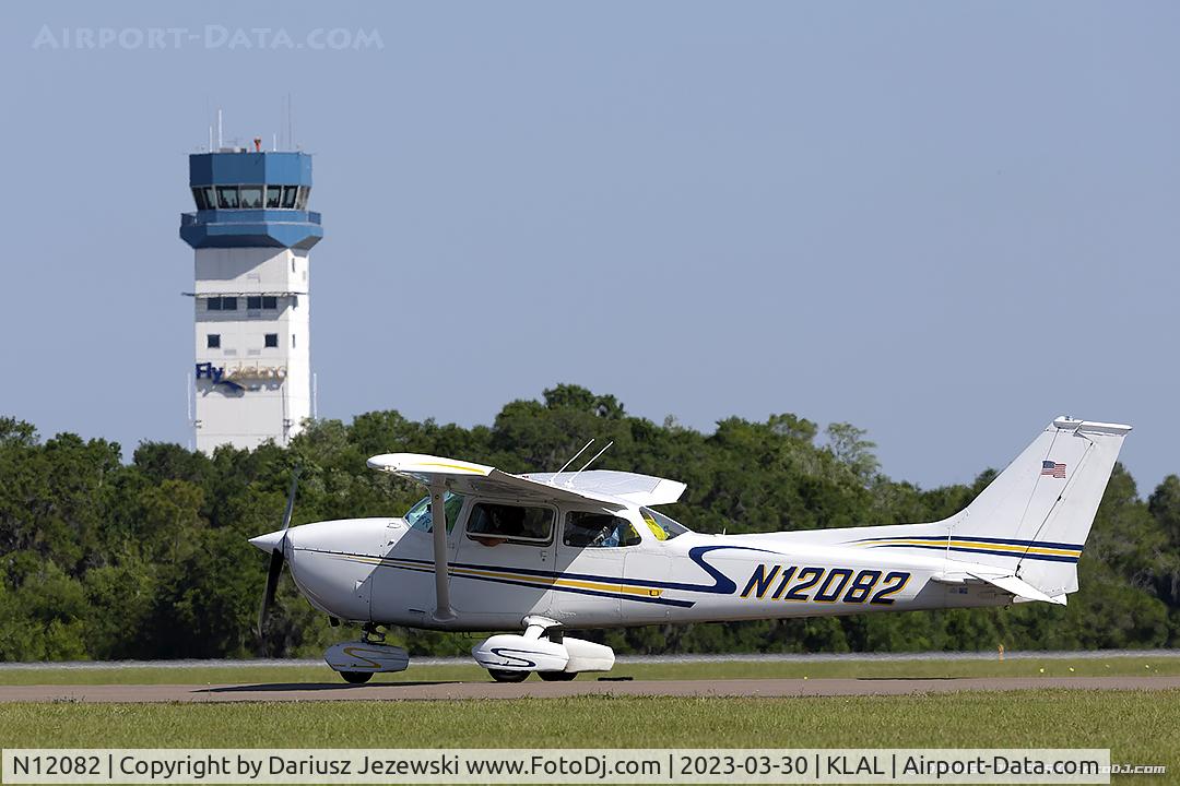 N12082, Cessna 172M C/N 17261797, Cessna 172M Skyhawk  C/N 17261797, N12082