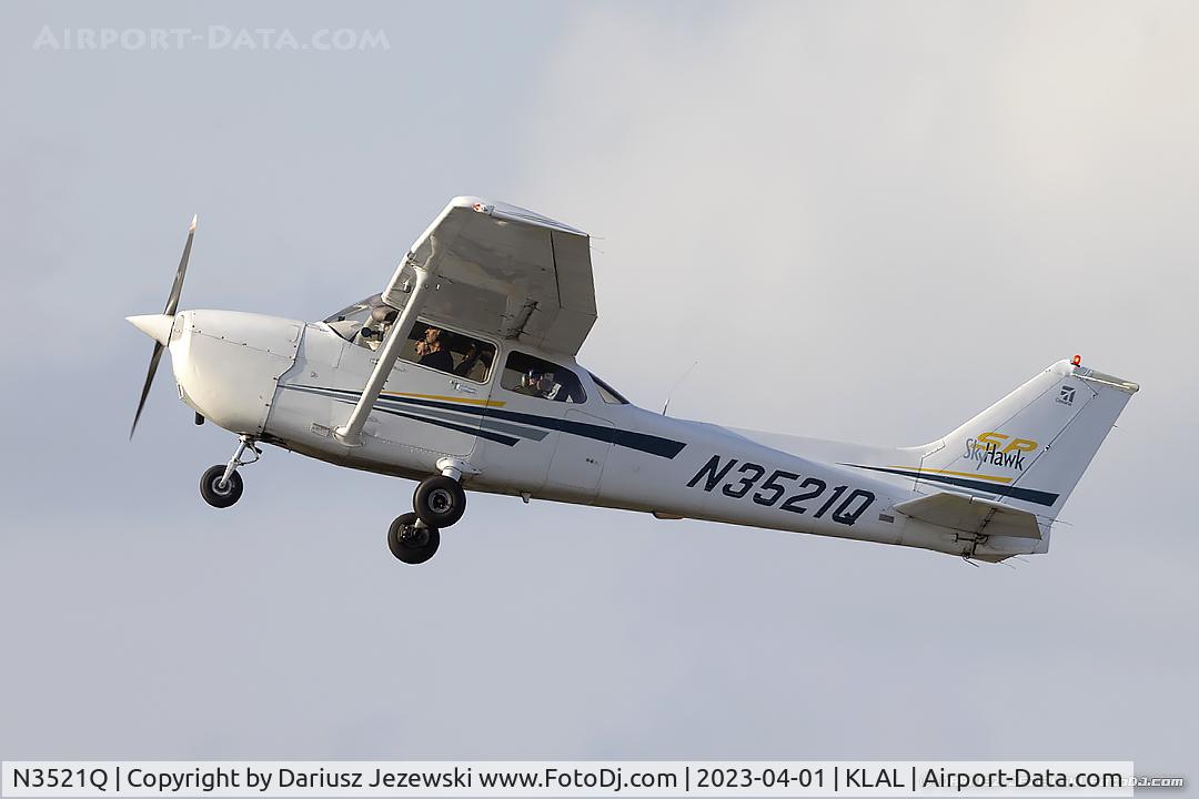 N3521Q, Cessna 172S C/N 172S8847, Cessna 172S Skyhawk  C/N 172S8847, N3521Q