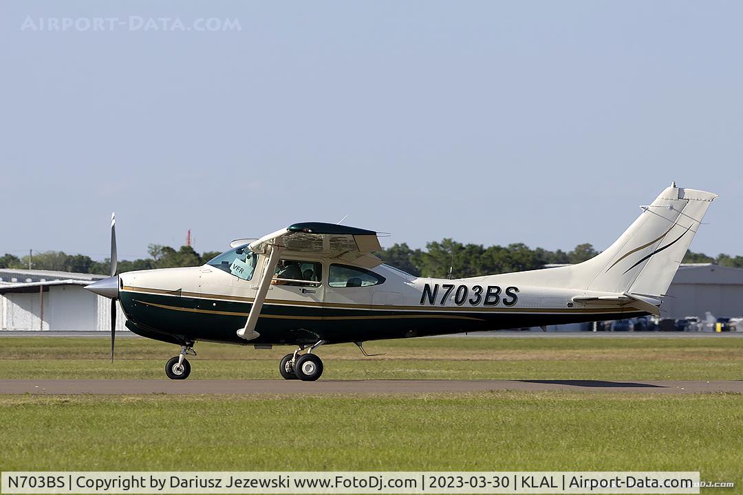N703BS, Cessna R182 Skylane RG C/N R18201930, Cessna R182 Skylane RG  C/N R18201930, N703BS