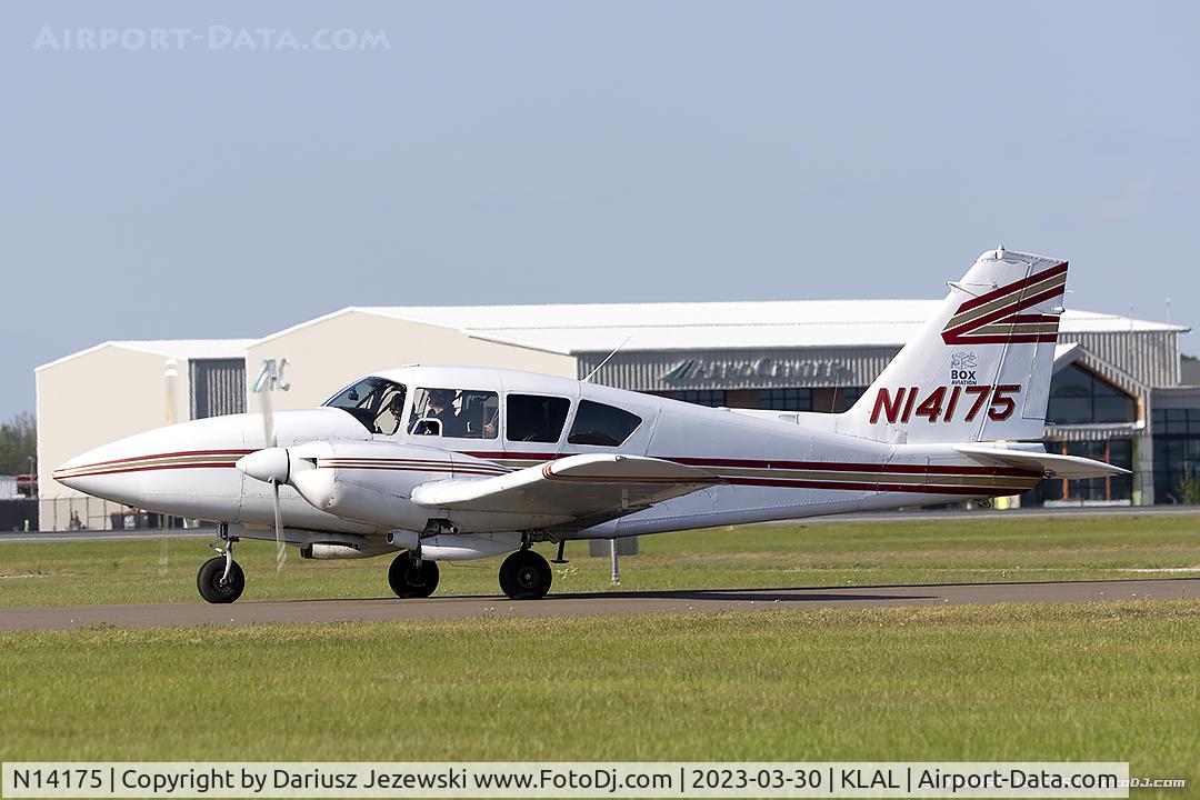 N14175, 1971 Piper PA-23-250 C/N 27-4739, Piper PA-23-250 Apache  C/N 27-4739, N14175