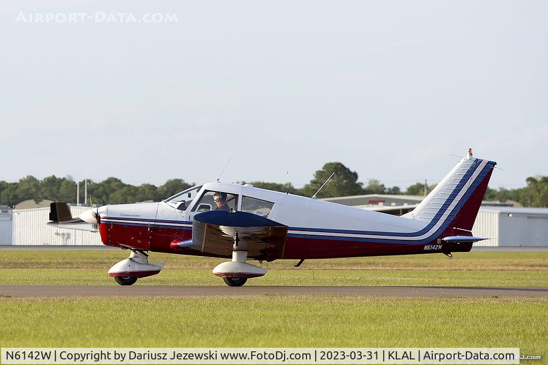 N6142W, 1964 Piper PA-28-140 C/N 28-20160, Piper PA-28-140 Cherokee Cruiser  C/N 28-20160, N6142W