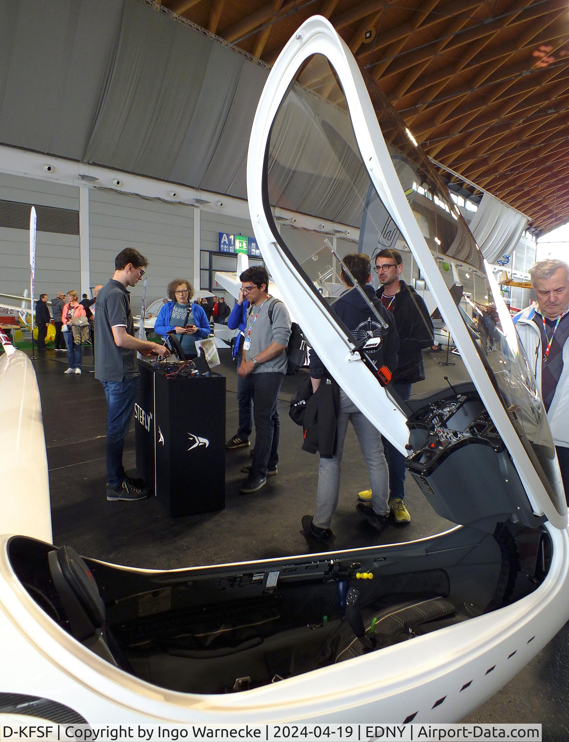 D-KFSF, 2023 Schleicher AS 33 Me C/N not found_D-KFSF, Schleicher AS-33 Me with electric motor at the AERO 2024, Friedrichshafen #c