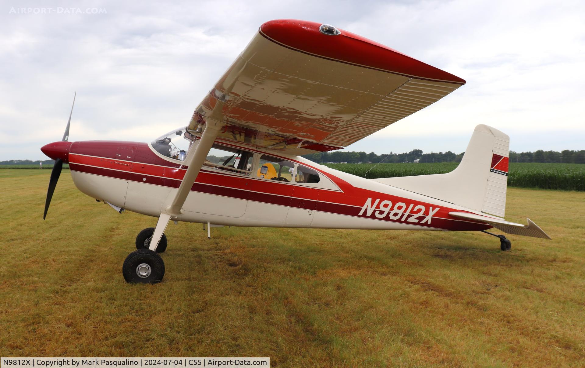 N9812X, 1961 Cessna 185 Skywagon C/N 1850012, Cessna 185