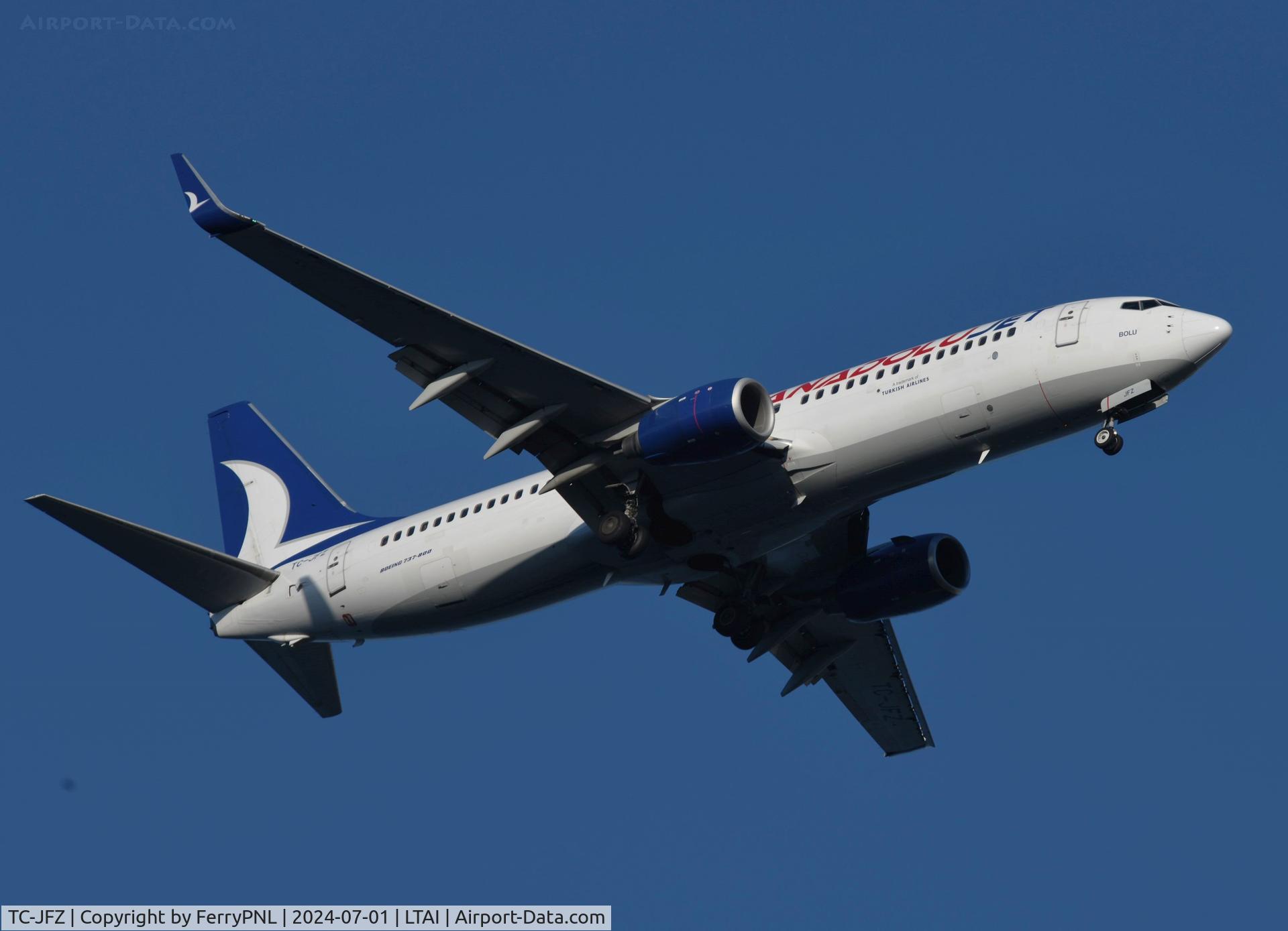 TC-JFZ, 2000 Boeing 737-8F2 C/N 29784, Anadolu B738