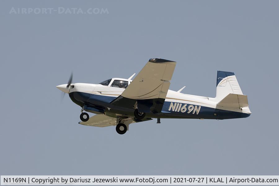 N1169N, 1982 Mooney M20J 201 C/N 24-1309, Mooney M20J 201  C/N 24-1309, N1169N