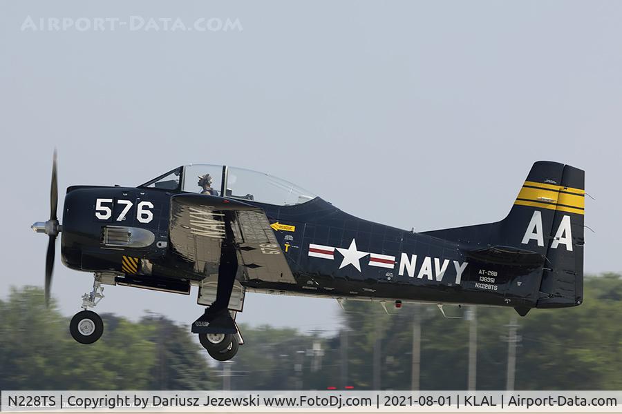 N228TS, 1954 North American T-28D Trojan C/N 200-422, North American T-28D Trojan  C/N 200-422, NX228TS