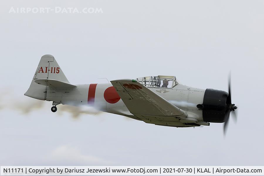 N11171, 1942 North American AT-6B Texan C/N 84-7800, North American AT-6B Texan - Zero replica  C/N 84-7800, N11171