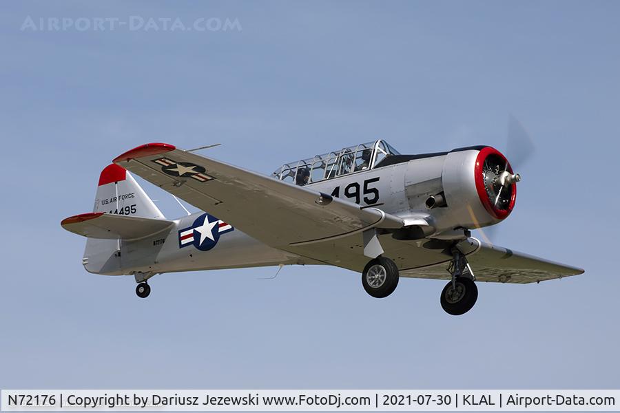 N72176, 1958 Cessna U-3A Blue Canoe (310A) C/N 38150, North American AT-6D Texan  C/N 42-44495, N72176