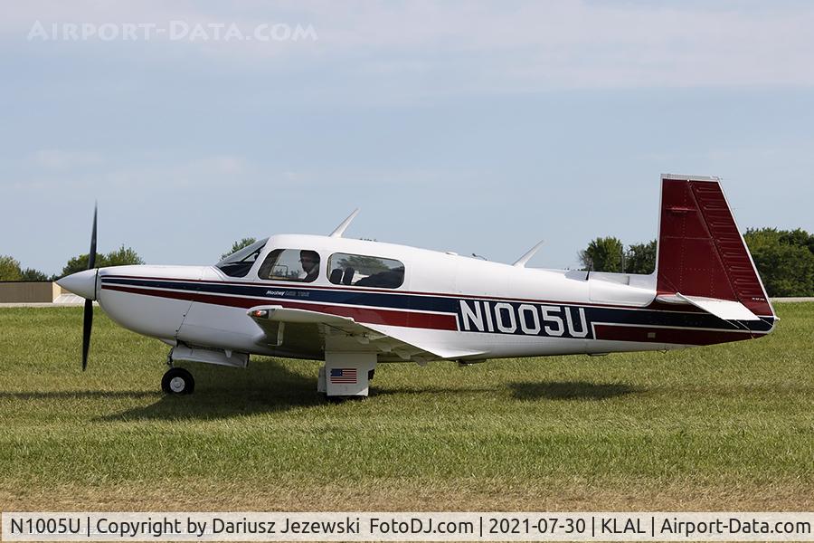 N1005U, Mooney M20K C/N 25-1210, Mooney M20K  C/N 25-1210, N1005U