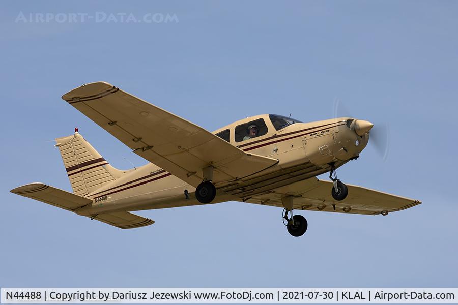 N44488, 1974 Piper PA-28-151 C/N 28-7415647, Piper PA-28-151 Cherokee Warrior  C/N 28-7415647, N44488
