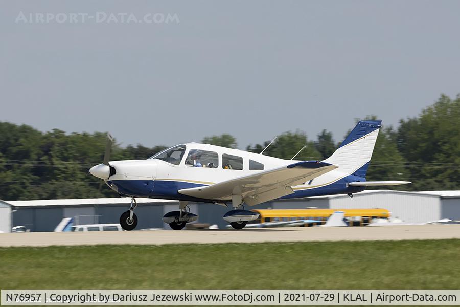 N76957, 1975 Piper PA-28-181 C/N 28-7690098, Piper PA-28-181 Archer  C/N 28-7690098, N76957