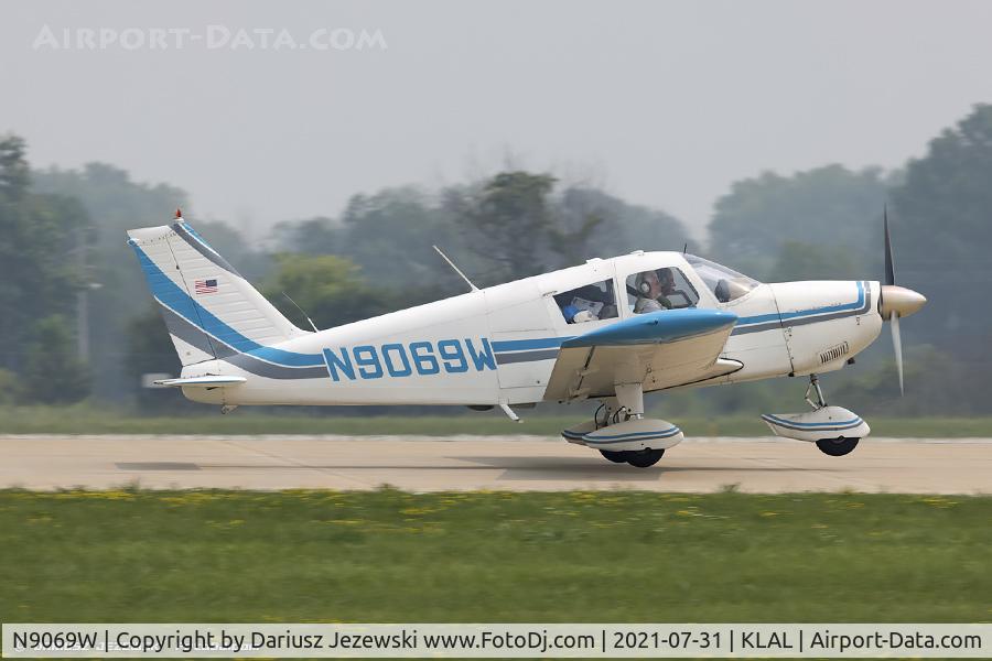 N9069W, 1965 Piper PA-28-235 C/N 28-10669, Piper PA-28-235 Pathfinder  C/N 28-10669, N9069W