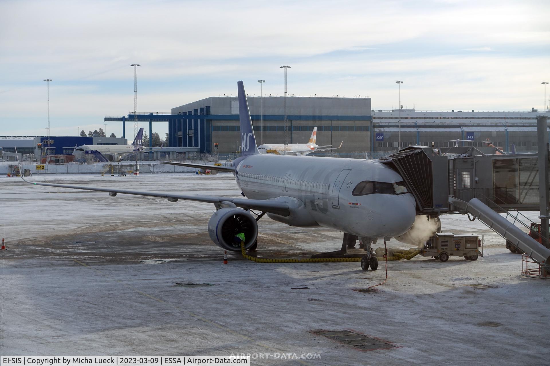 EI-SIS, 2022 Airbus A320-251N C/N 10941, At Arlanda
