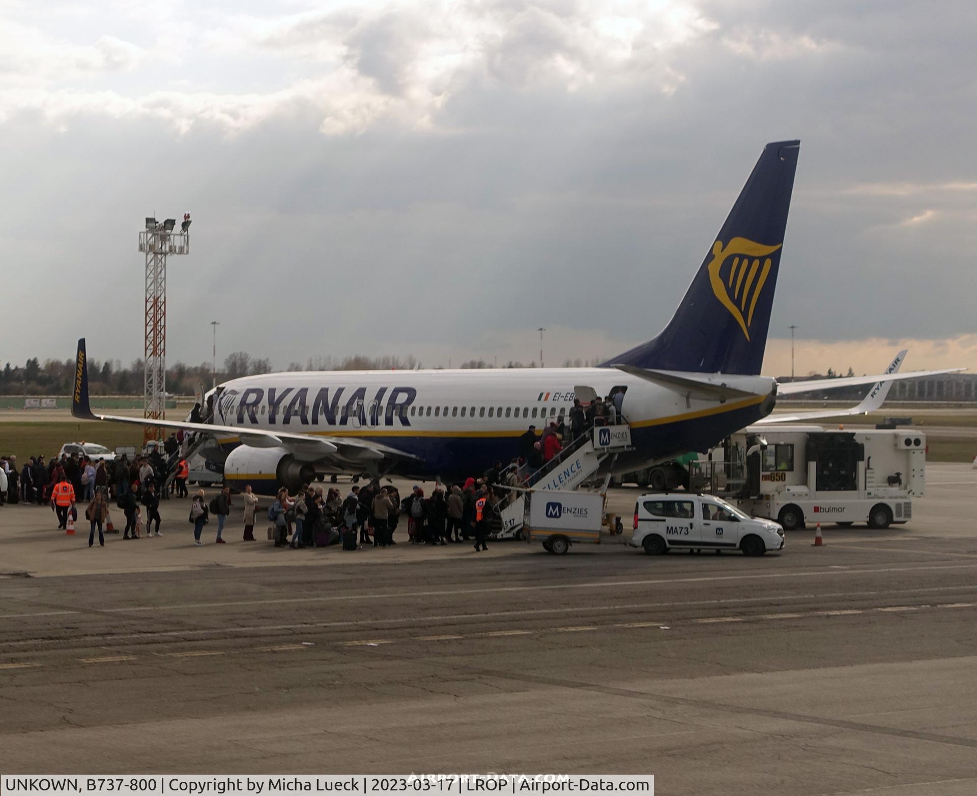 UNKOWN, B737-800, Boeing 737-800 C/N unkown, At Bucharest Henri Coanda
