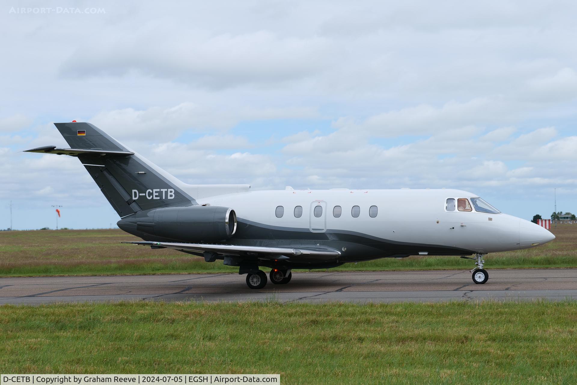 D-CETB, 2008 Hawker Beechcraft 125-750 C/N 0HB-17, Just landed at Norwich.