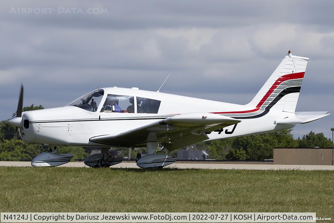 N4124J, 1966 Piper PA-28-140 C/N 28-22443, Piper PA-28-140 Cherokee Cruiser  C/N 28-22443, N4124J