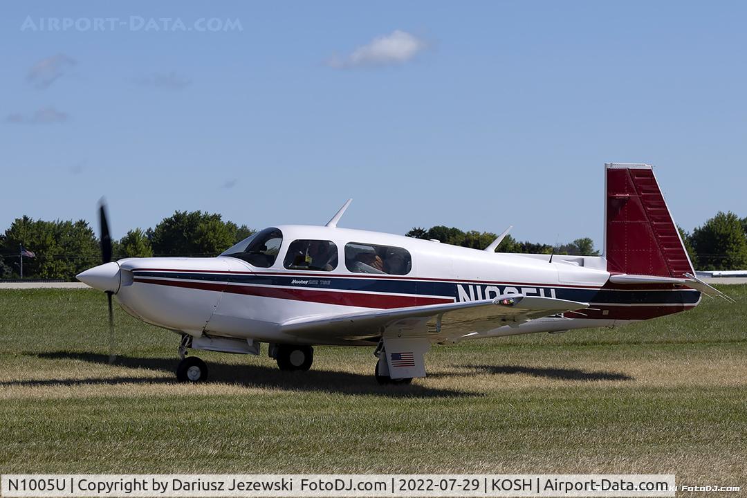 N1005U, Mooney M20K C/N 25-1210, Mooney M20K  C/N 25-1210, N1005U