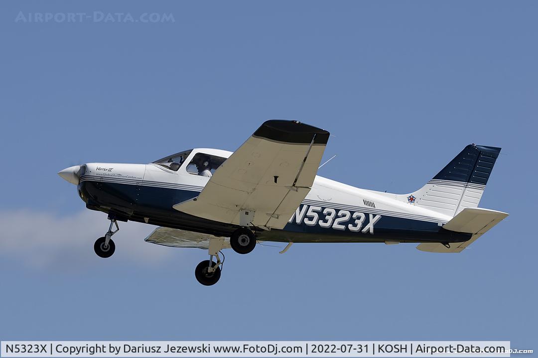 N5323X, 2001 Piper PA-44-180 Seminole C/N 4496051, Piper PA-28-161 Warrior II  C/N 2842392, N5323X