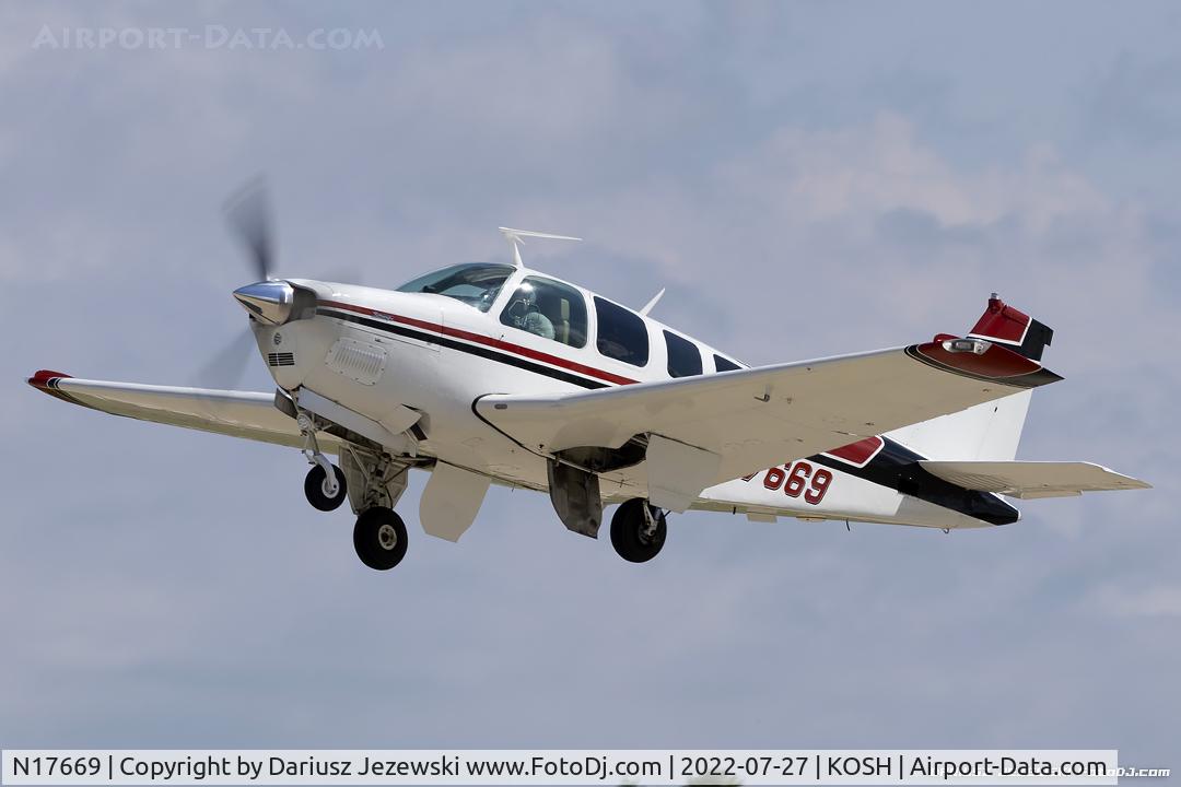 N17669, 1977 Beech A36 Bonanza 36 C/N E-1002, Beech A36 Bonanza 36  C/N E-1002, N17669