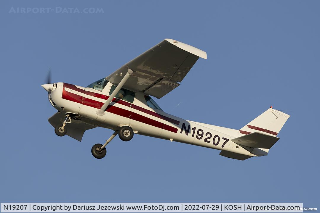 N19207, 1972 Cessna 150L C/N 15074237, Cessna 150L  C/N 15074237, N19207