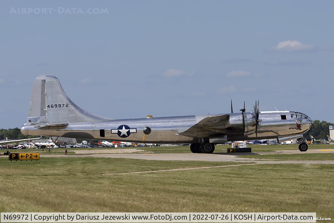 N69972, 1944 Boeing TB-29 (B-29-70-BW) Superfortress C/N 10804, Boeing B-29 Stratofortress 