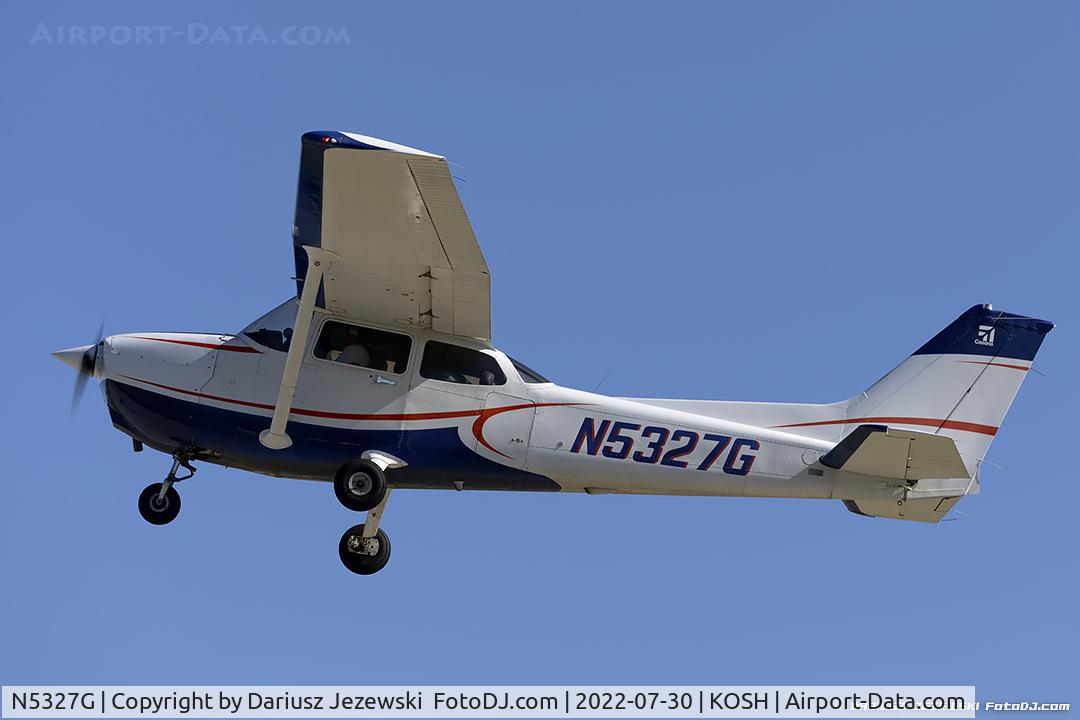 N5327G, Cessna 172S C/N 172S9357, Cessna 172S Skyhawk  C/N 172S9357, N5327G