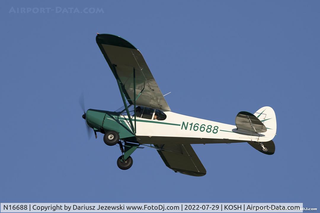 N16688, 1952 Piper PA-18-125 Super Cub C/N 18-875, Piper PA-18-125 Super Cub  C/N 18-875, N16688